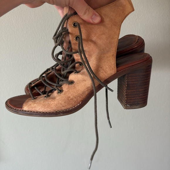 Free People/Jeffrey Campbell Minimal Lace up Heels - Picture 10 of 11